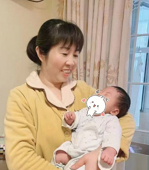 金牌月嫂妇生活护理、乳房护理和产后修复、心理疏导和育儿指导、日常生活照料、常见病的预防和康复、早期成长指导